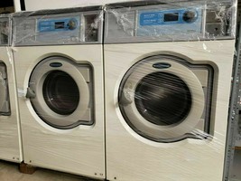 Wascomat Coin-Op Front Load Washer, 20 lbs, Model: W620CC, S/N: 00521/0405003 - $2,079.00