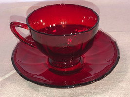 Red Addie Twelve Point 7 Cups And 7 Saucers Creamer And Sugar Depression Glass - £36.22 GBP