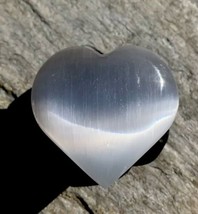 FLASHY Selenite PUFFY HEART Crystal Healing White Chakra Cleansing - £17.10 GBP