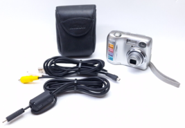 Nikon Coolpix E3200 3.2 Megapixel Digital Camera - £22.36 GBP