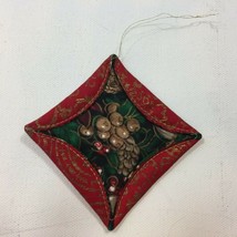 Handmaid Cathedral Windows Quilted Christmas Tree Ornament Pinecones Holly - $14.99