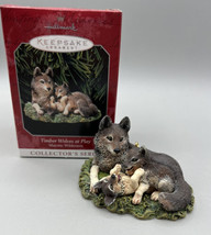 Hallmark Keepsake  Ornament Timber Wolves at  Play #2 1998 QX6273 Indonesia - £9.72 GBP