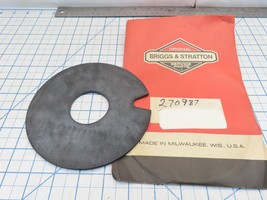 Briggs &amp; Stratton 270987 Air Cleaner Filter Base Seal Gasket Rubber - $15.46