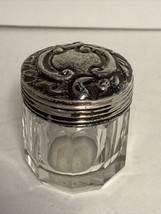 Sterling Silver Lidded Small Powder Jar By Percy Whitehouse London 1909 - £33.98 GBP