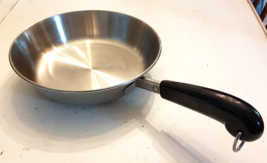 Revere Ware Stainless Steel Skillet 7.25 inch Tri Ply Disc Bottom 2057 EUC - £15.53 GBP
