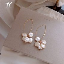 2021 new unique pearl earrings South Korean female fashion earhook European and  - £7.56 GBP