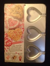Wilton NEW Heart Cookie Treat Pan Rice Crispy Cookie Bouquet 1995 Valentine Love - $9.87