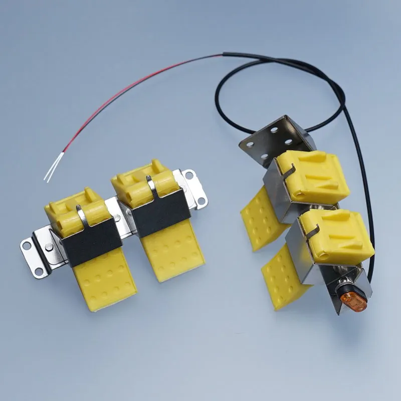 1 Pair Tire Rubber Slipper Skid Bring Support Position Lights for 1/14 Tamiya RC - £48.32 GBP