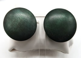 Vtg Ladies Pierced Wood Button Post Earrings Dark Tone Fashion Jewelry - $281.14 MXN