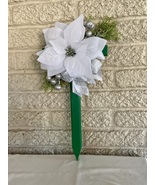 Christmas Cemetery Cross: Poinsettia grave flowers, Winter Grave Decoration - €22,39 EUR Christmas Cemetery Cross: Poinsettia grave flowers, Winter Grave Decoration - €22,39 EUR