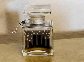 Madeleine Vionnet NEW YORK Splash Perfume Etched Glass Stars - $59.39