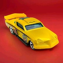 Hot Wheels Yellow Sports Car - £9.62 GBP