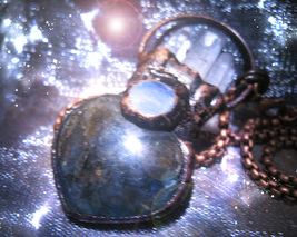 HAUNTED WITCH'S NECKLACE THE WORLD IN THY HANDS HIGH SCHOLARS MAGICK image 2