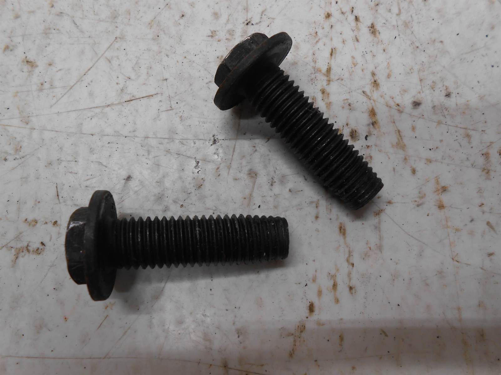 2006 CHEVY IMPALA FRONT LEFT DRIVER SEAT BOLTS - $23.97