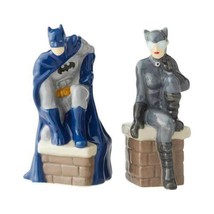 DC Comics Batman and Catwoman Ceramic Salt and Pepper Shakers Set NEW UNUSED - £15.45 GBP