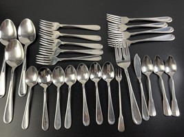 Oneida Distinction Deluxe Stainless HH Mixed Lot of 24 Spoons, Teaspoons, Forks - £36.76 GBP