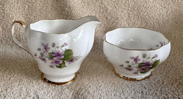 Queen Anne Open Cream and Sugar Set Violets Gold Trim Bone China Made in England - £19.92 GBP