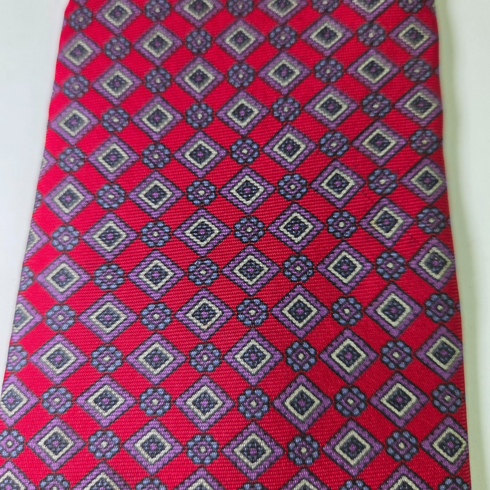 Vintage John Henry Tie Red Geometric Diamond Pattern 100% Silk Made in USA 3.75" Item image 2