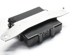 2004-2005 TOYOTA PRIUS SMART KEY THEFT LOCKING CONTROL MODULE P7126 image 7