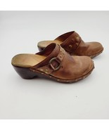 Nurture Cayman Brown Leather Comfort Clogs Mules Metal Hardware Women’s 6 M - $29.99