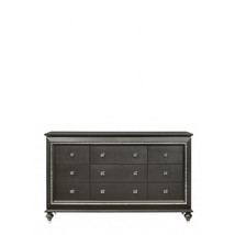66" Gray Solid and Manufactured Wood Nine Drawer Triple Dresser - $21,101.09 MXN