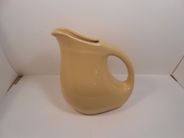 Oneida Culinaria Pound Cake Water Pitcher Jug Vitrified Stoneware 50oz Yellow - £14.78 GBP