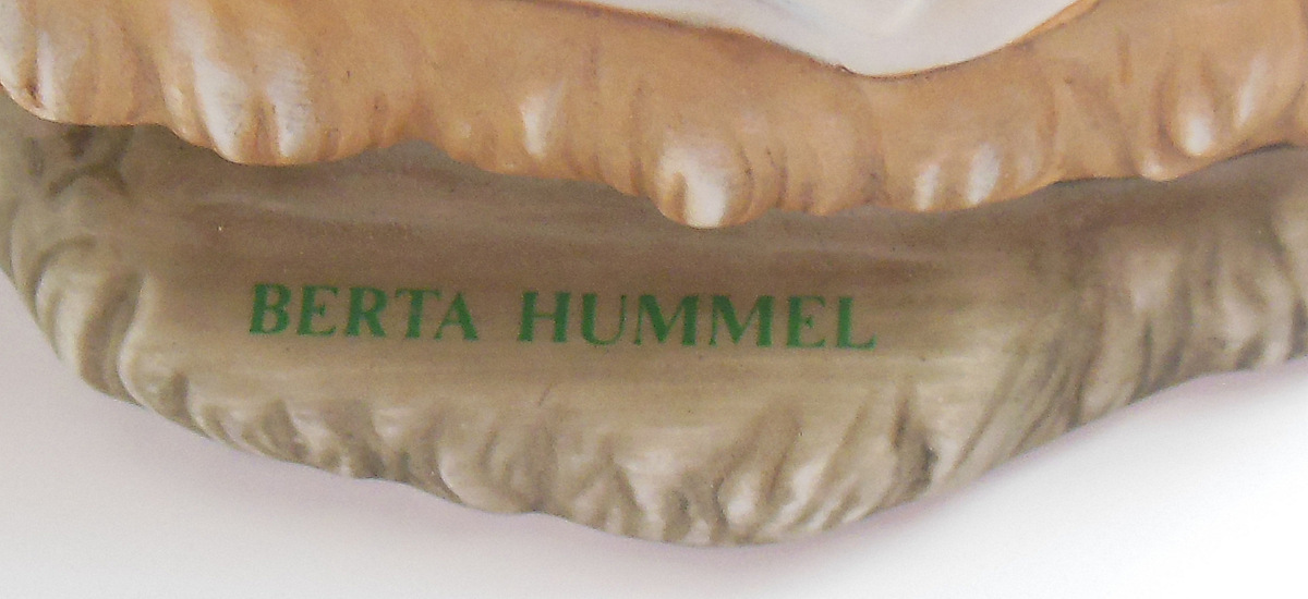 Image 1 of Baby Jesus Nativity Figurine Berta Hummel 1996 BH 26/C Vintage Porcelain