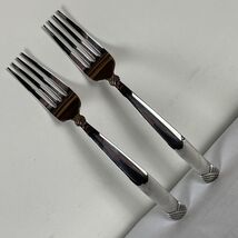 Oneida Silver Rattan Stainless Dinner Fork Lot of 2, 7 5/8" Length - $8.35