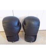 Boxing Training Sparring Gloves 10 Oz. Black Barely Used--FREE SHIPPING! - $24.70