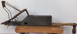 Vintage Primitive Antique Wood Metal Seed Spreader Broadcaster Planter Farm Tool - £156.36 GBP