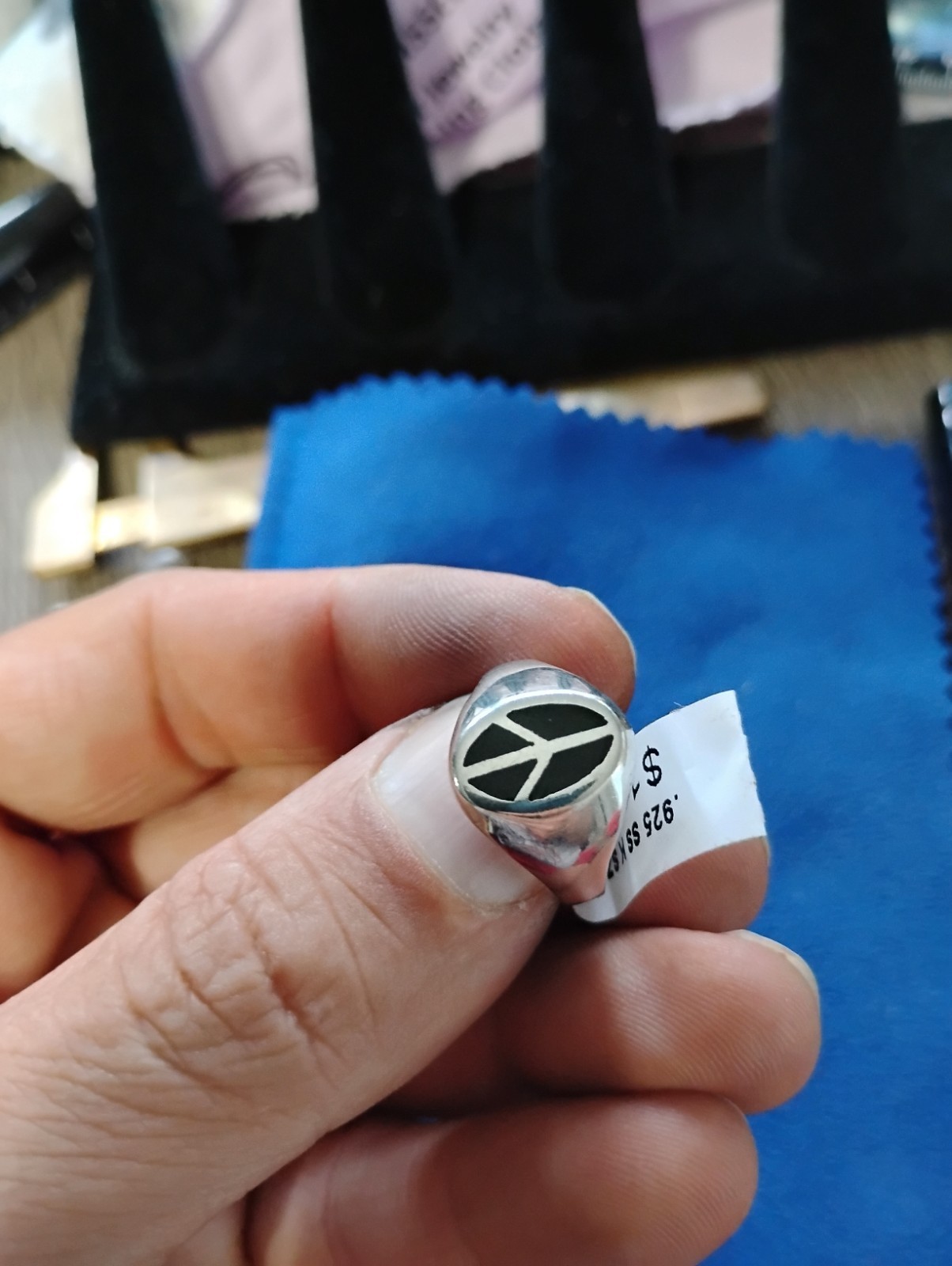 925 Sterling Silver Onyx Peace Sign Ring SZ 8.75 Free Shipping Item image 7