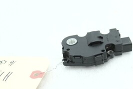 2015-2018 MERCEDES C300 C43 W205 HVAC AIR VENT OPENING FLAP MOTOR H1568 image 3