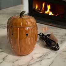 Scentsy Mid Size Pumpkin Warmer Retired Fall Autumn Thanksgiving 2010 *read - $24.74