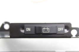02-05 BMW 745I 745LI 760LI TRUNK POWER DISTRIBUTION FUSE BOX Q5633 image 8