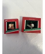 lot of 2 VTG Keepsake Miniature Ornaments Merry Seal &amp; The Kringles - £3.93 GBP