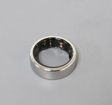 Oura Ring Gen3 Horizon Size 9 - Silver JZ90-51384-09 image 2