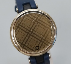 Garmin Lily Classic Stylish Smartwatch Gold w/ Navy Silicone Band image 3