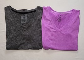 Champion Womens Size Medium Duo Dry T Shirt Short Sleeve Activewear Lot Of 2 - £15.73 GBP