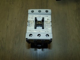 FUJI SC-E2S Contactor AC 110V - $48.82 CAD