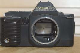 Canon T70 35mm SLR Camera. Near Mint condition, fantastic starter camera. - £86.52 GBP