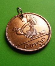 Irish 50th Birthday Present - Lucky 1967 One Penny Hen Coin Pendant - Ireland - £10.38 GBP