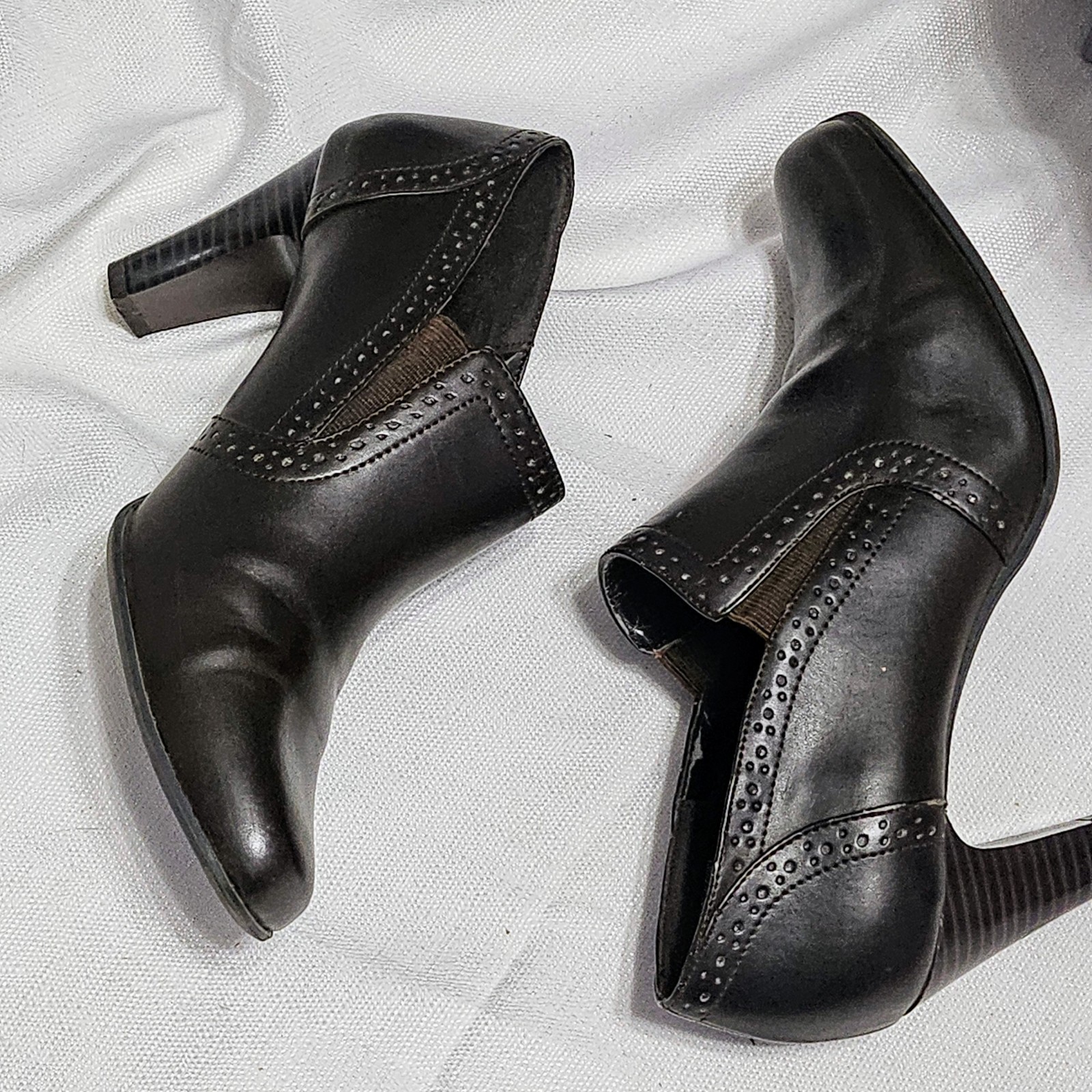 Rialto 3&quot; Heel Boots Slip-On Shoes Brown Womens Size 8 Pull-On *Read Below* - $15.00