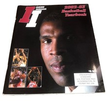 2002-03 Indiana Hoosiers Basketball Yearbook Mike Davis - $9.42