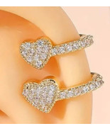 Heart crystal ear cuff - $186.13 MXN