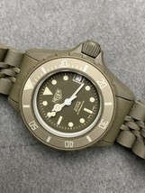 Vintage Small 28mm Ladies Tag Heuer 981.008 Olive 981.006-ish Oyster Watch - $974.99
