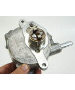 2012-2015 mercedes w204 c250 slk250 e250 engine motor brake vacuum pump oem - $147.99 CAD