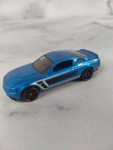 Hot Wheels Diecast 2010 Ford Mustang GT Car - 2009 Mattel  - $3.95