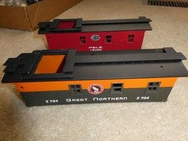 Lot of 2 MTH O Scale Caboose Car Bodies Shells Great Northern NYC 9&quot; Long - $20.79
