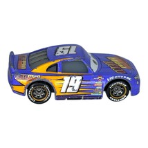 Disney Pixar Cars 3 Bobby Swift #19 Octane Gain 2 - $8.90