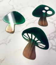Mushroom Trio Set of 3 Copper Bronzed Green Tinged Small  Metal Wall Art... - $481.10 MXN